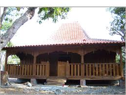 mirip rumah Jawa (Joglo), karena bila dilihat dari sejarahnya Jawa ...